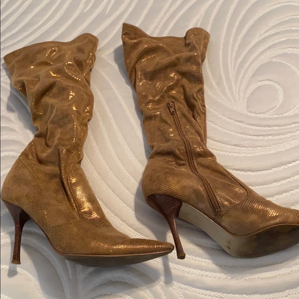 Guess boots